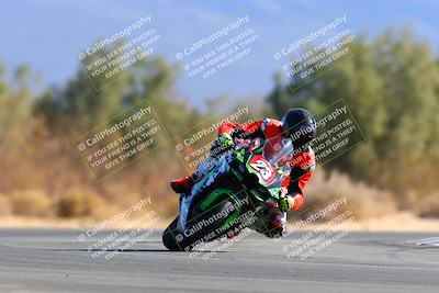 media/Jan-08-2022-SoCal Trackdays (Sat) [[1ec2777125]]/Turn 7 (1035am)/